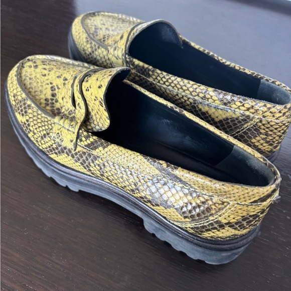 Reformation Agaetha Chunky Loafer size 8 - Picture 4 of 5